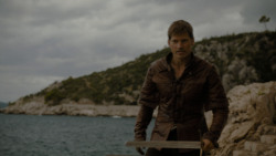 extant_GameOfThrones_4x02-TheLionAndTheRose_0595
