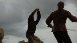 extant_GameOfThrones_4x02-TheLionAndTheRose_0605