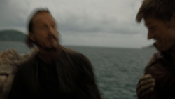 extant_GameOfThrones_4x02-TheLionAndTheRose_0608