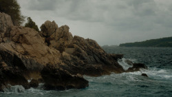 extant_GameOfThrones_4x02-TheLionAndTheRose_0610