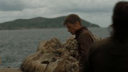 extant_GameOfThrones_4x02-TheLionAndTheRose_0617
