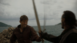 extant_GameOfThrones_4x02-TheLionAndTheRose_0630
