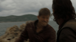 extant_GameOfThrones_4x02-TheLionAndTheRose_0631