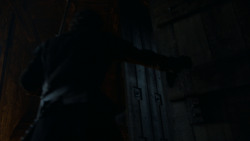 extant_GameOfThrones_4x02-TheLionAndTheRose_0655