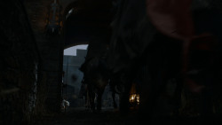 extant_GameOfThrones_4x02-TheLionAndTheRose_0660