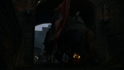 extant_GameOfThrones_4x02-TheLionAndTheRose_0661
