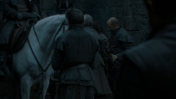 extant_GameOfThrones_4x02-TheLionAndTheRose_0687