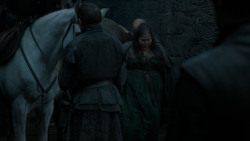 extant_GameOfThrones_4x02-TheLionAndTheRose_0690