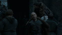 extant_GameOfThrones_4x02-TheLionAndTheRose_0696