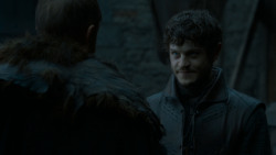 extant_GameOfThrones_4x02-TheLionAndTheRose_0739