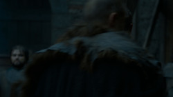 extant_GameOfThrones_4x02-TheLionAndTheRose_0747