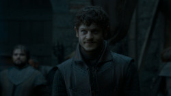 extant_GameOfThrones_4x02-TheLionAndTheRose_0752