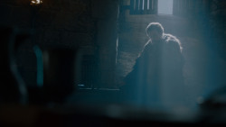 extant_GameOfThrones_4x02-TheLionAndTheRose_0784