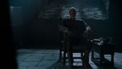 extant_GameOfThrones_4x02-TheLionAndTheRose_0793