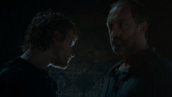 extant_GameOfThrones_4x02-TheLionAndTheRose_0824