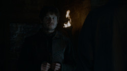 extant_GameOfThrones_4x02-TheLionAndTheRose_0830