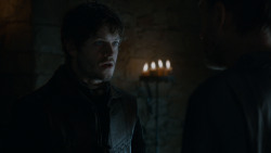 extant_GameOfThrones_4x02-TheLionAndTheRose_0844