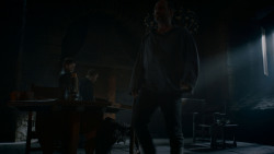 extant_GameOfThrones_4x02-TheLionAndTheRose_0867