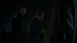 extant_GameOfThrones_4x02-TheLionAndTheRose_0910