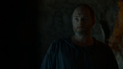 extant_GameOfThrones_4x02-TheLionAndTheRose_0916