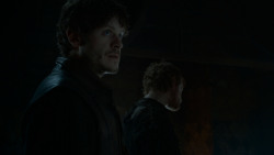 extant_GameOfThrones_4x02-TheLionAndTheRose_0918