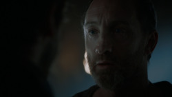 extant_GameOfThrones_4x02-TheLionAndTheRose_0924