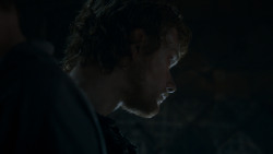 extant_GameOfThrones_4x02-TheLionAndTheRose_0955