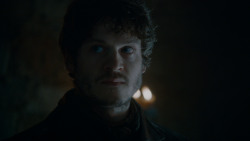 extant_GameOfThrones_4x02-TheLionAndTheRose_0969