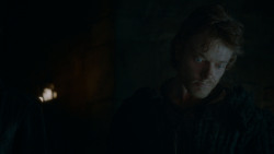 extant_GameOfThrones_4x02-TheLionAndTheRose_0984