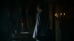 extant_GameOfThrones_4x02-TheLionAndTheRose_0990