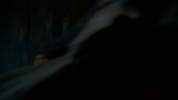 extant_GameOfThrones_4x02-TheLionAndTheRose_0999