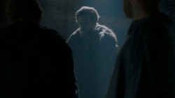extant_GameOfThrones_4x02-TheLionAndTheRose_1006
