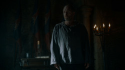 extant_GameOfThrones_4x02-TheLionAndTheRose_1012