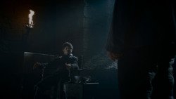 extant_GameOfThrones_4x02-TheLionAndTheRose_1020