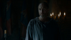 extant_GameOfThrones_4x02-TheLionAndTheRose_1081