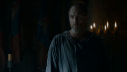 extant_GameOfThrones_4x02-TheLionAndTheRose_1083
