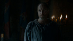 extant_GameOfThrones_4x02-TheLionAndTheRose_1130