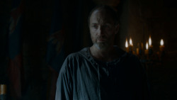 extant_GameOfThrones_4x02-TheLionAndTheRose_1133