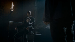 extant_GameOfThrones_4x02-TheLionAndTheRose_1142