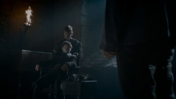 extant_GameOfThrones_4x02-TheLionAndTheRose_1143