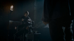 extant_GameOfThrones_4x02-TheLionAndTheRose_1152