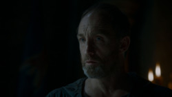 extant_GameOfThrones_4x02-TheLionAndTheRose_1164