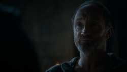 extant_GameOfThrones_4x02-TheLionAndTheRose_1297