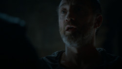 extant_GameOfThrones_4x02-TheLionAndTheRose_1301