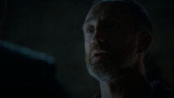extant_GameOfThrones_4x02-TheLionAndTheRose_1303