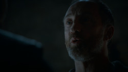 extant_GameOfThrones_4x02-TheLionAndTheRose_1304