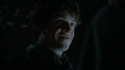 extant_GameOfThrones_4x02-TheLionAndTheRose_1315