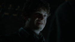 extant_GameOfThrones_4x02-TheLionAndTheRose_1316