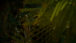 extant_GameOfThrones_4x02-TheLionAndTheRose_1318