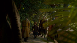 extant_GameOfThrones_4x02-TheLionAndTheRose_1323